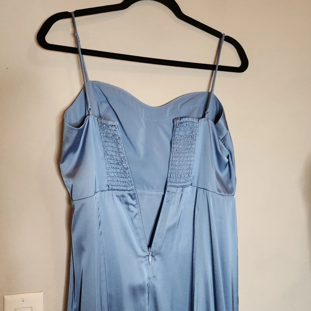 NWT Abercrombie Camille Blue Satin Smocked‎ Sleeveless Midi Dress Size MP